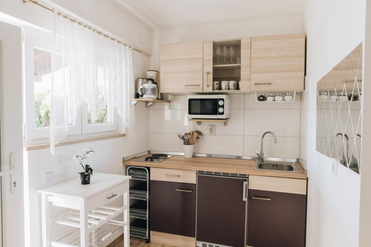 Apartmani Marina ポレッチ エクステリア 写真