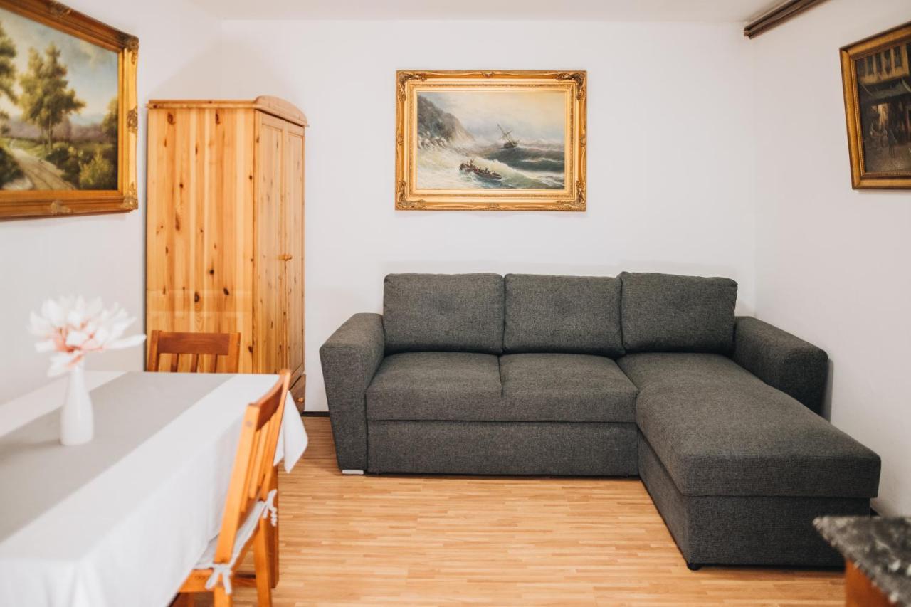 Apartmani Marina ポレッチ エクステリア 写真